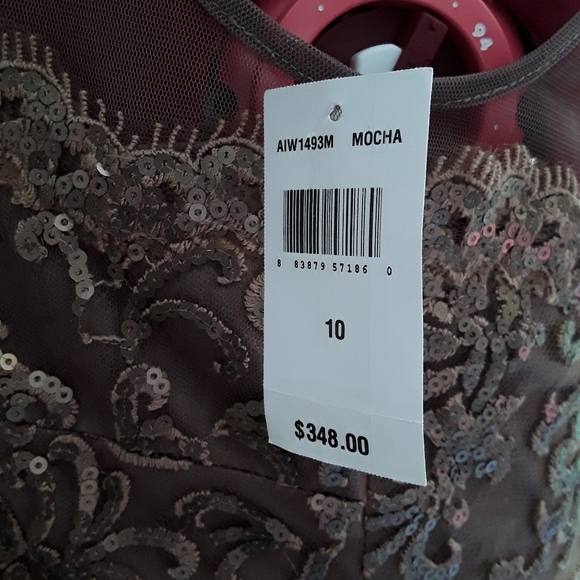 NWT Tadashi Shoji dress - Picture 4 of 9